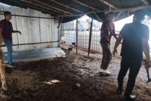 Pengecekan Gudang Yang Di Duga Lokasi Penimbunan BBM, Oleh SATRESKRIM POLRES BANYUASIN dan POLSEK RAMBUTAN POLRES BANYUASIN Serta Didampingi dari DENPOM II / 4 PALEMBANG