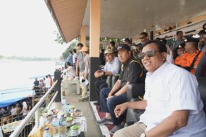 Hadiri Dan Tutup Pacu Jalur Gubernur Riau Apresiasi Bupati Dan Panitia