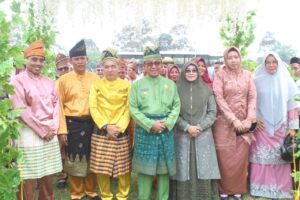 Dandim 0314/Inhil Hadiri Acara Pelepasan Pawai Ta’aruf dan Pembukaan Bazar MTQ Ke 53 Tingkat Kabupaten Inhil Tahun 2023.