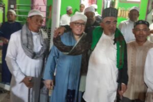 Melaksanakan Gelar Haul Habib Ahmad Hasan Bin Hasan Bahasim ( Habib Batilantang ) Dan peringatan Maulid Nabi Besar SAW, Di Basirih