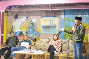 Ikuti Acara Diskusi Kampung, Ratusan Warga Antusias Sambut Kehadiran Bakal Calon Walikota Palembang Charma Afrianto