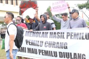 Sukseskan Pemilu 2024, Polres Sekadau Gelar Simulasi Sispamkota