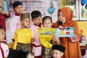 Luangkan Waktu Baca Sebelum Menulis