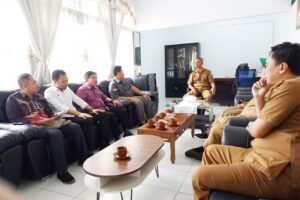 Sinergi Sukseskan Pemilu 2024, Kadis Kominfo Sintang Terima Kunjungan Bawaslu Sintang