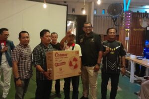 Bersama Muhammad Sadiq Thalib, Nonton Bareng Sepak Bola piala Dunia umur 17 Tahun Antar Indonesia vs Panama dicafe Panas Dalam, Banjarmasin