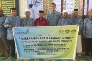 PGP Berangkatkan Jamaah Umroh Pohuwato Ke-Tanah Suci Mekah