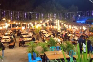 Wisata Kuliner Pantai Pohon Cinta Jadi Tempat Unggulan Masyarakat Pohuwato Habiskan Sisa Waktu Menuju 2024