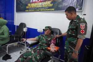 Kodim 1002/HST dan Yonif 621/Mtg Gelar Bakti Sosial Donor Darah