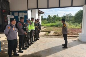 Polres Melawi Kawal Ketat Pergeseran D1 Hasil Pleno KPUD Melawi Menuju KPU Provinsi Kalbar