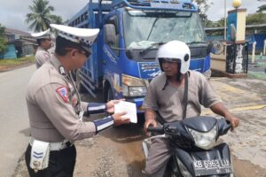 Satlantas Polres Melawi Himbau Masyarakat tentang Keselamatan Berlalu Lintas