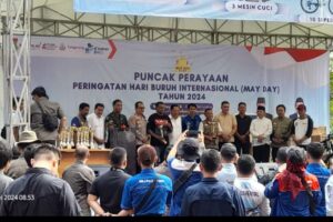 Pemerintah dan Pengusaha Yang Memecah Konsentrasi Buruh Dalam Peringatan May Day