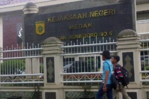 Kejari Medan Periksa Dirkeu dan Kabag Keuangan PUD Pasar Medan