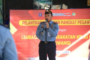 Apel Pagi Sekaligus Kenaikan Pangkat Pegawai Lapas Banyuwangi