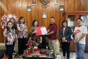 Kalapas Yulius Paath Terima Hasil Rekomendasi Ijin Klinik Lapas Tondano dari Kadis Kesehatan