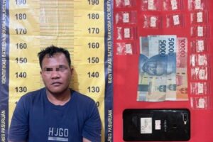 Satresnarkoba Polres Pasuruan Berhasil Menangkap Tiga Pelaku Pengedar Sabu-Sabu Beserta Barang Buktinya