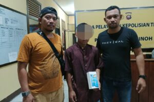 Polsek Nanga Pinoh Mengamankan Seorang Terduga Pelaku Pencurian Handphone