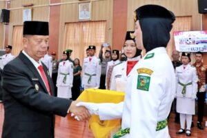 Kukuhkan Paskibraka Tahun 2024, Bupati Simalungun: “Jaga Jiwa Nasionalisme dan Patriotisme