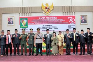 Bupati Simalungun dan Forkopimda Hadiri Rapat Paripurna DPRD, Mendengarkan Pidato Kenegaraan Presiden RI Tahun 2024