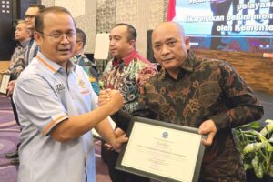 Pemkab Simalungun Raih Penghargaan Dari Kemeterian Perhubungan RI