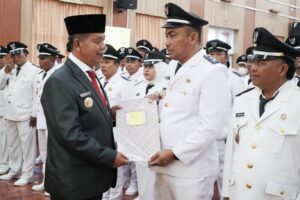 Kukuhkan 383 Pangulu Periodisasi 8 Tahun, Bupati Simalungun: “Jangan mau di pecah belah pihak luar