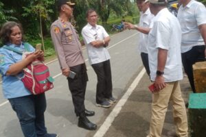 Polsek Tanah Jawa Lakukan Pengamanan dan Pengalihan Arus di Lokasi Jembatan Putus di Simalungun