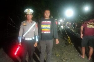 Respons Cepat Polsek Tanah Jawa Atas Longsor di Nagori Tanjung Pasir, Simalungun