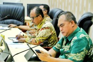 Plt Bupati Simalungun Hadiri Pertemuan Forkopimda Sumut Dengan Tim Desk Koordinasi Pilkada Serentak Dari Kemenko Polkam RI Secara Virtual