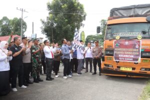 Polres Simalungun Amankan Pendistribusian Logistik Pilkada 2024 Menuju 32 Kecamatan