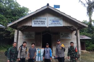 TNI-Polri Pengawalan Pendistribusian Logistik Pilkada TPS Terluar