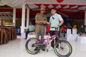 Semarak HUT Ke-53 Korpri, Pemkab Sidrap Gelar Jalan Santai dan Donor Darah