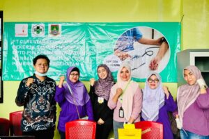 Peringatan Hari Kesehatan Nasional Ke 60 Tahun Dan Hari AIDS Sedunia Di Puskesmas Ciwandan