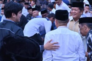 Ketua DPRD Kabupaten Soppeng, Gelar Buka Puasa Perdana di Rumah Jabatan.