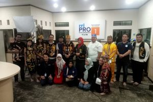NGOBRAS, Bersama Dewan adat dayak kota Banjarmasin(DADK) di RRI Nusantara III, Dengan Kebersamaan dan Haru
