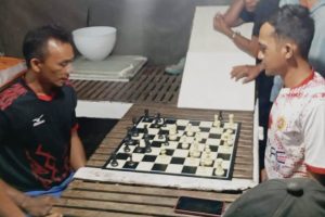 FIDE Master Surya Turun Gunung, Andi Sulaeman Jadi Juara Karang Taruna 03 Cup!