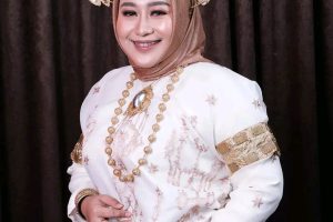 Siti Nafilah SE Kepala Cabang PT PELNI Sampit diNilai Lalai Dalam Tugas.