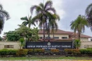 Cilegon, Beritanya Investigasi Nasional (BIN) – Hery Wahyudi.SH.MH. menyoroti sejumlah tunjangan yang diterima anggota DPRD Kota Cilegon setiap bulan nya yang dinilai nya sangatlah fantastis