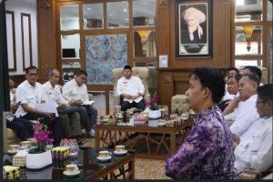 Bupati Batola Paparkan Program Prioritas: Kartu Siap Kerja, Beasiswa, dan Insentif Guru TPA serta Kaum Masjid