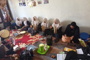 Norbainah A Surani Kepala Biro Media BIN Kotawaringin Timur Aktif Di Majelis Pengajian Memperdalam Pemahaman. Beragama