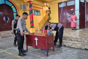 Pastikan Keamanan Ibadah Natal, Polres Tanjab Barat Sterilisasi Sejumlah Gereja