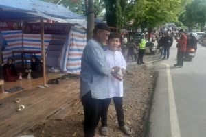 Sinergi Media dan Relawan di Haul Guru Sekumpul Martapura, Media KPK Peduli Berbagi Turun Langsung