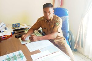 Kades Pelangsian : Ismail SE. Semua Sesuai Aturan Dan Pengurus BUMDes Akan Di Ganti.