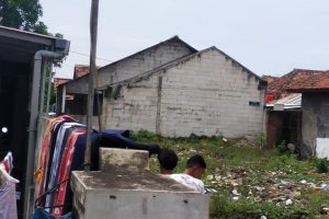 Kabel Wi-Fi Semrawut di Sawah Luhur Dikeluhkan Warga, Desak Kominfo Bertindak Tegas