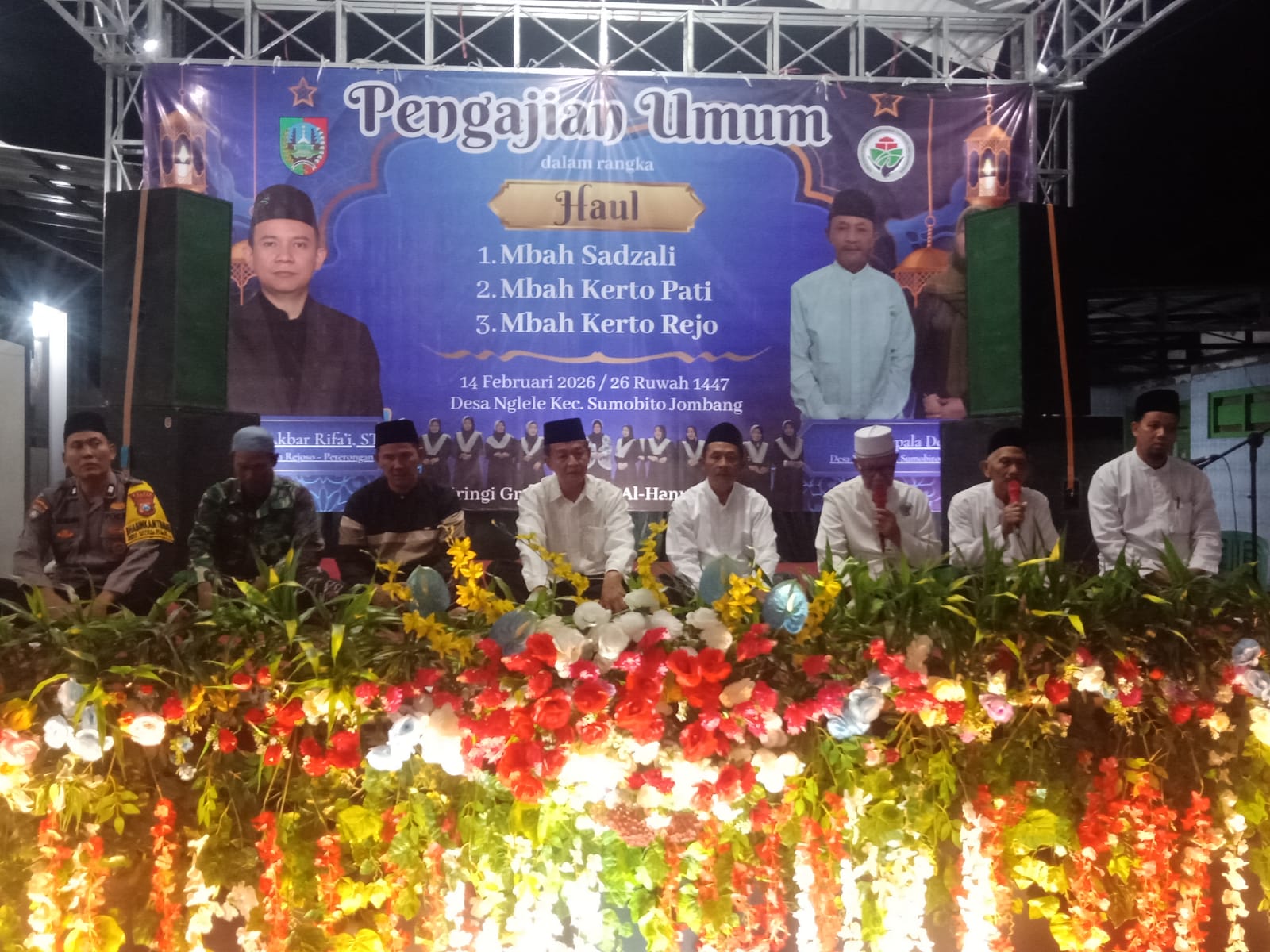 Pawai Sedekah Bumi Desa nglele,Kecamatan Sumobito Berlangsung Semarak, Ribuan Warga Tumpah Ruah di Pendopo Kantor Dhesa