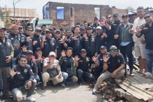 Organisasi Forum Cakar Sriwijaya Sumsel Beri Bantuan Berupa Sembako kepada Korban Kebakaran