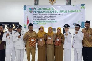 Pelantikan Dan Pengambilan Sumpah Jabatan 4 Perangkat Desa Di Jombang berlangsung Kondusif