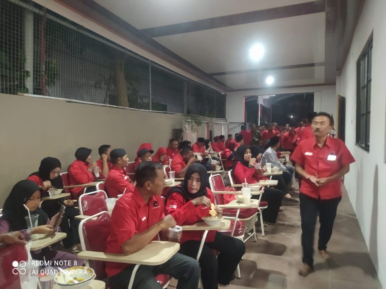 DPC PDIP Jombang Gelar Sarasehan dan Buka Puasa Bersama, Perkuat Soliditas Kader dan Simpatisan