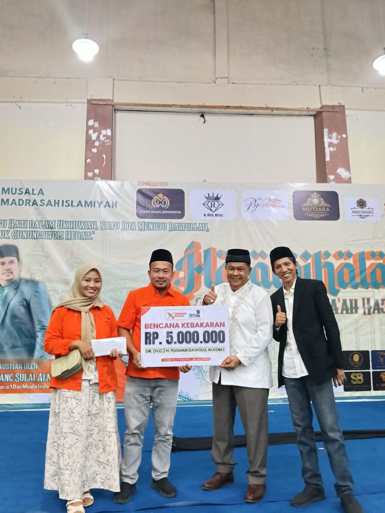 Di Balik Duka Kebakaran, Ada Kepedulian: Bantuan Bang YD Menguatkan Ibu-Ibu Pejuang Keluarga di Gunungsitoli