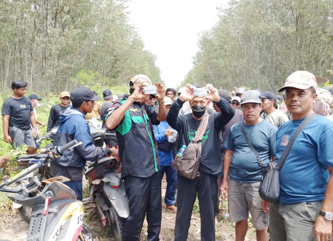 Keberpihakan Ketua Poktan Ramban Jaya ,Ais Isnaini, Di Pertanyakan Anggotanya ????