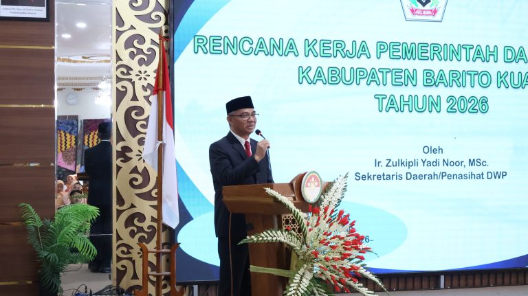 Sebagai Organisasi Sosial Memiliki Peran Domestik Dan Peran Publik