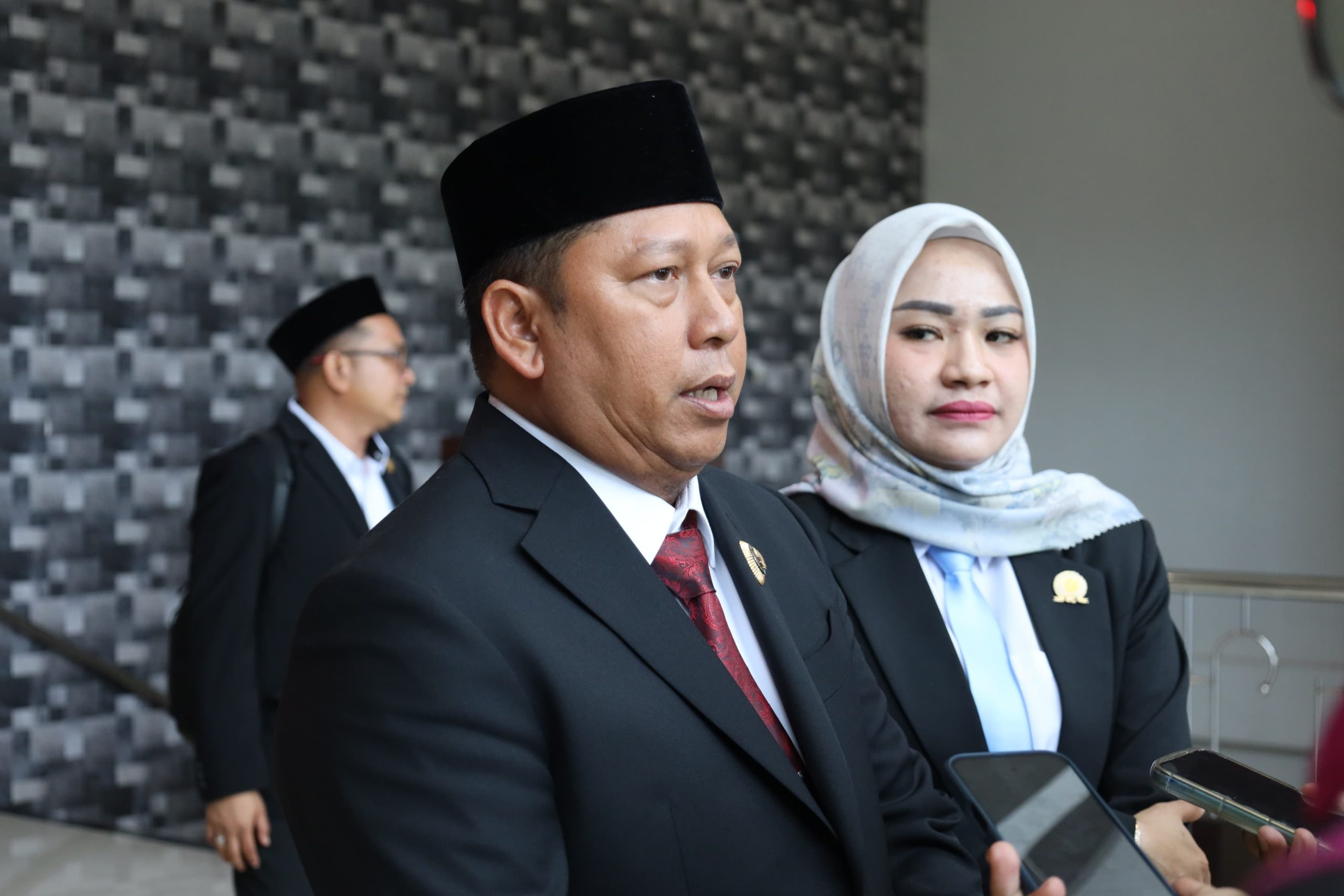 DPRD Barito Kuala Serahkan Rekomendasi LKPJ 2025: Soroti Stunting Hingga Efisiensi Belanja Pegawai